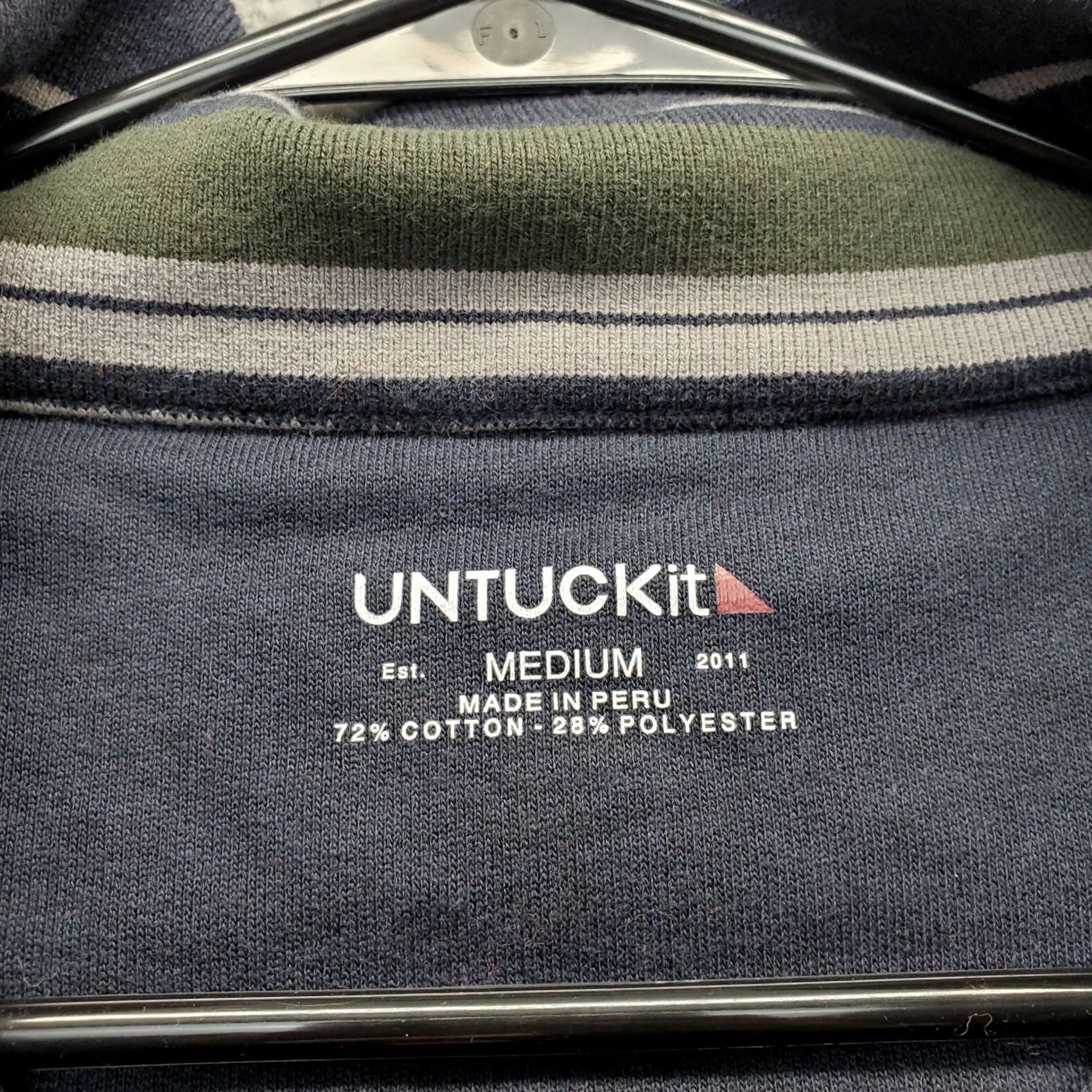 UNTUCKit UNTUCKit Sweatshirt Men Medium Black Regular Fit Mock Neck Elastic Cuff Hem Shirt Size US M / EU 48-50 / 2 - 8 Thumbnail