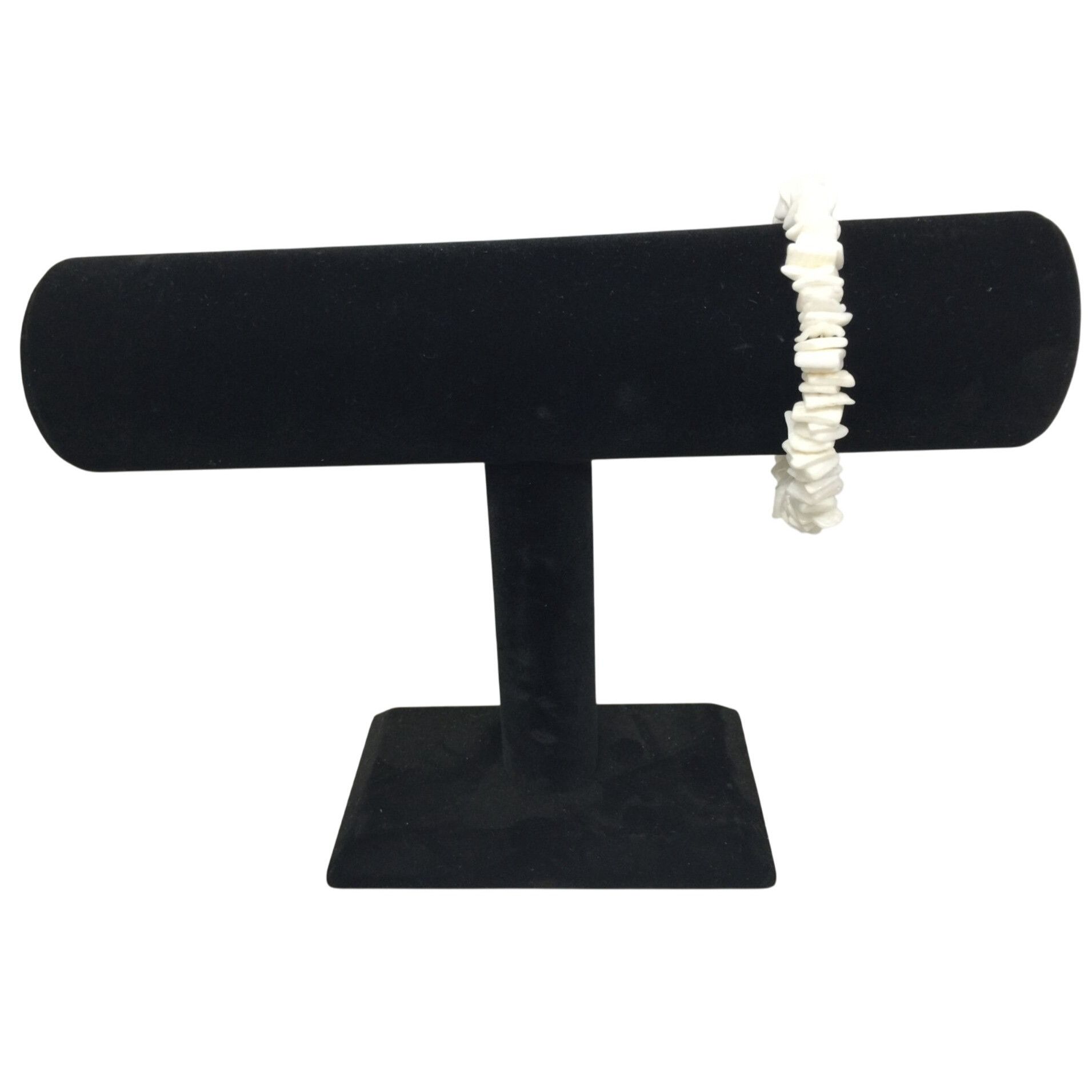 Other White Chunky Puka Shell Bohemian Style Bracelet Size ONE SIZE - 1 Thumbnail