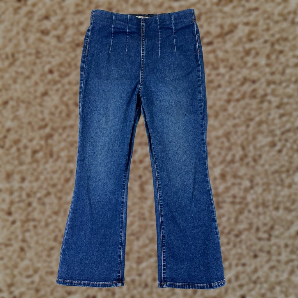 Free People Free People Jeans Womens 29 Blue Denim Flared Pull On 29x24 Distressed Stretch Pocket 5-Pocket Regular Cotton Blend Size 29" - 1 Thumbnail