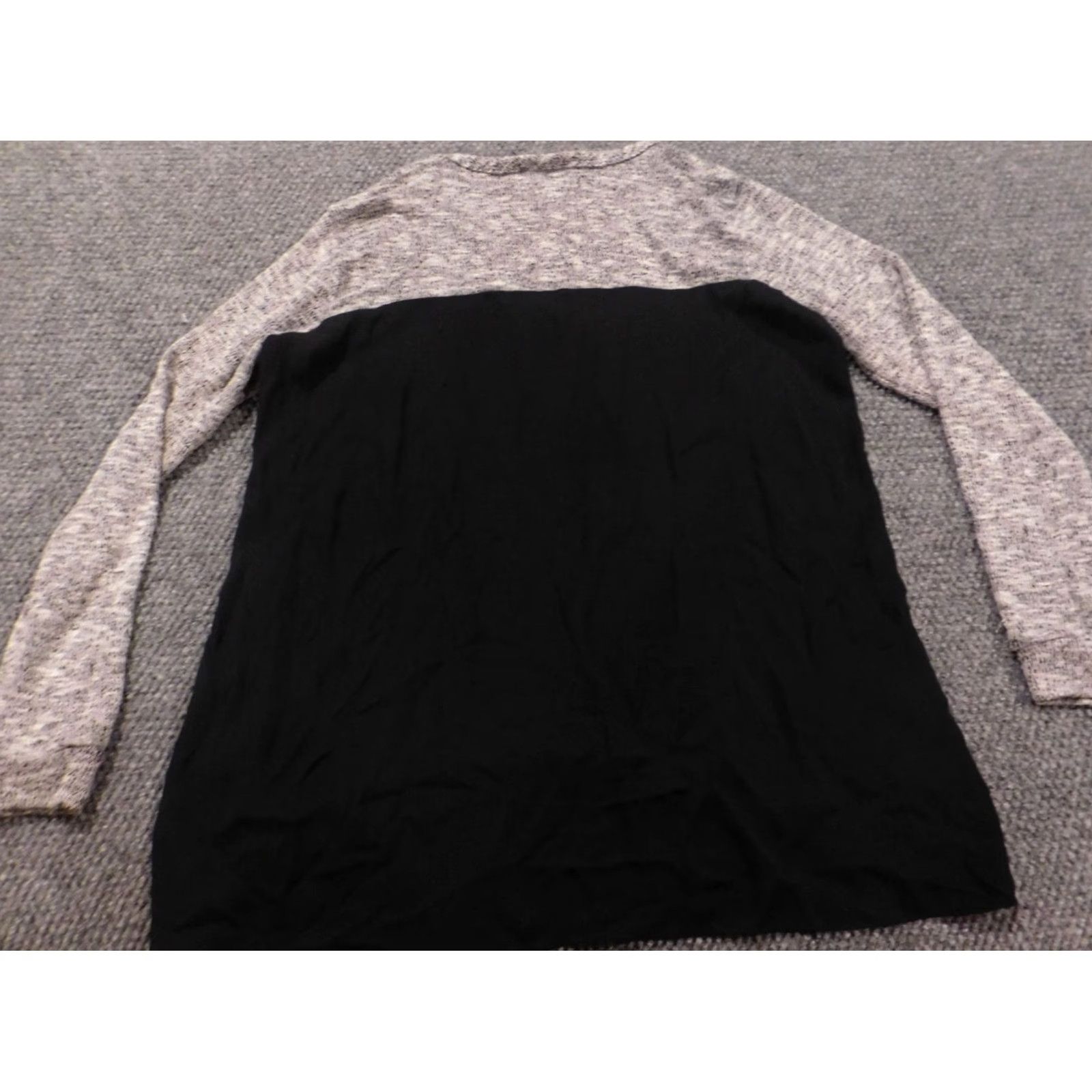 Vintage Maurices Womens Sweater Large Gray Pullover Crew Neck Long Sleeve Bow Button Knit Cotton Polyester Raglan Stretch Geometric Vintage No Size L / US 10 / IT 46 - 6 Thumbnail