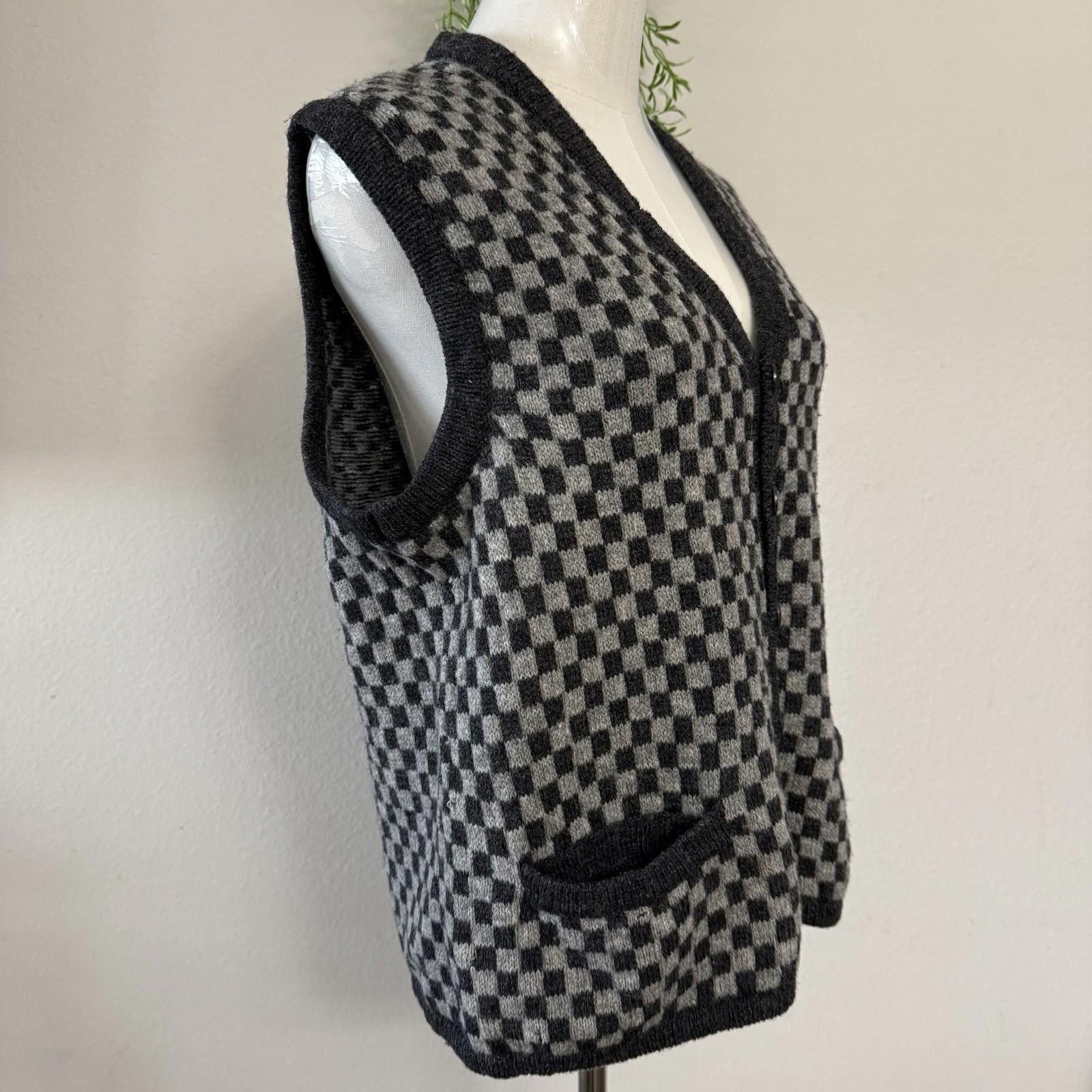 United Colors Of Benetton Checkered Benellon Wool Italian Vest Size US M / EU 48-50 / 2 - 2 Thumbnail