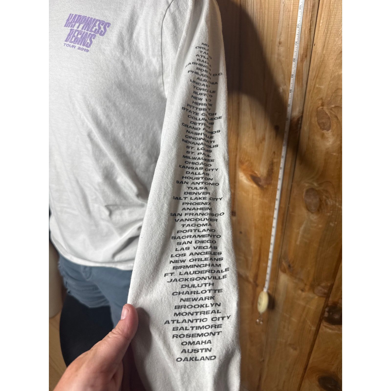 Gildan Jonas Brothers ‘Happiness Begins’ Long Sleeve Shirt Size Med Size M / US 6-8 / IT 42-44 - 4 Thumbnail