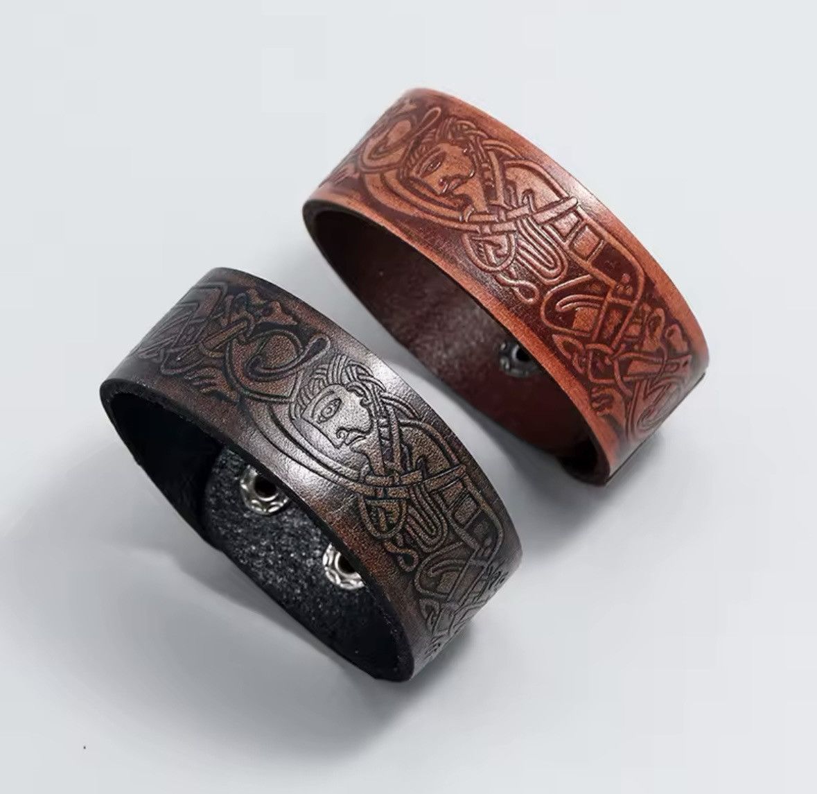 Designer Leather bracelet jewelry style fashion Size ONE SIZE - 3 Thumbnail