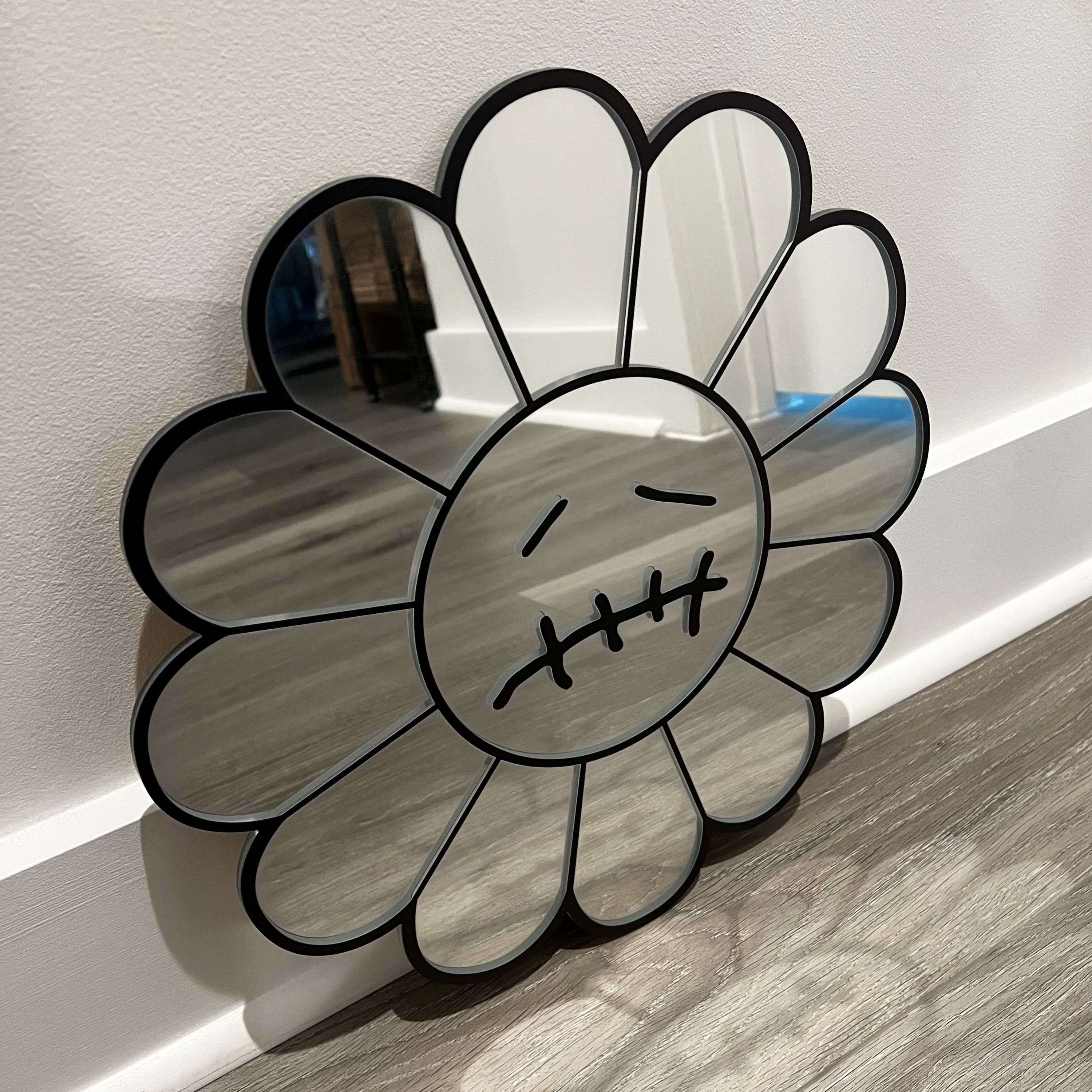 Japanese Brand Flower Mirror Size ONE SIZE - 2 Thumbnail