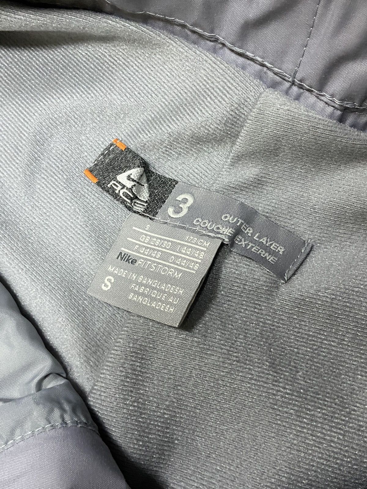 Nike ACG Nike acg vintage multi pocket ski pants snowboard Size US 30 / EU 46 - 2 Thumbnail