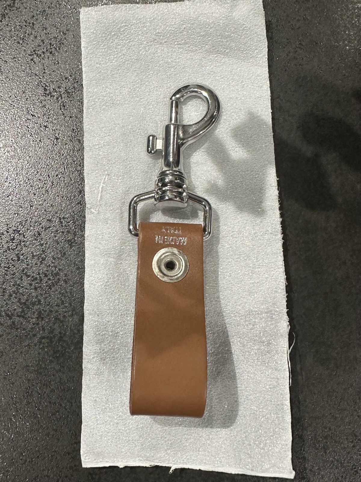 Supreme Leather Key Loop Brown レザー キー 160573294_o2.jpg?