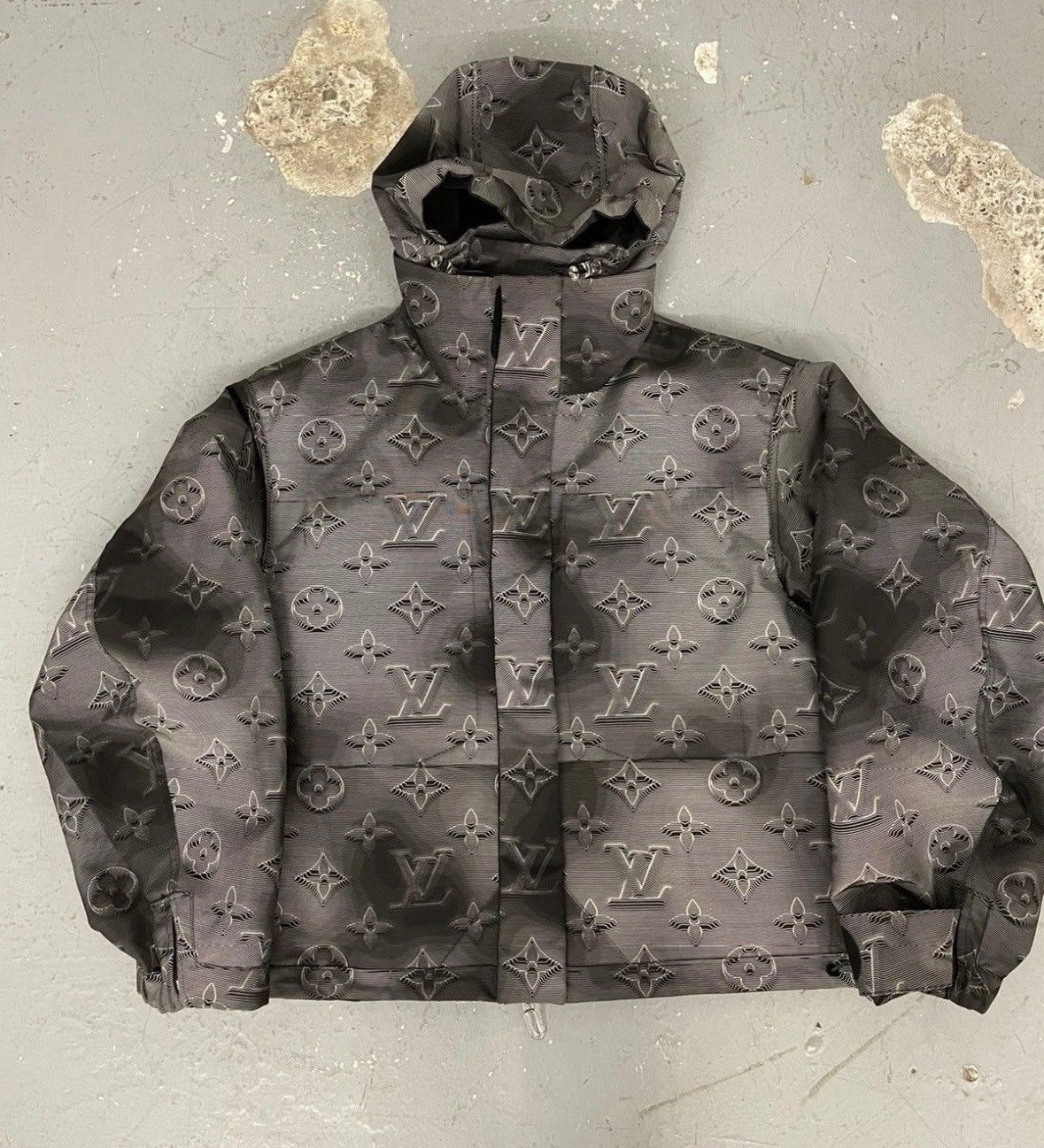 Louis Vuitton Louis Vuitton Grey 2054 Reversible Monogram Jacket Size US M / EU 48-50 / 2 - 1 Thumbnail