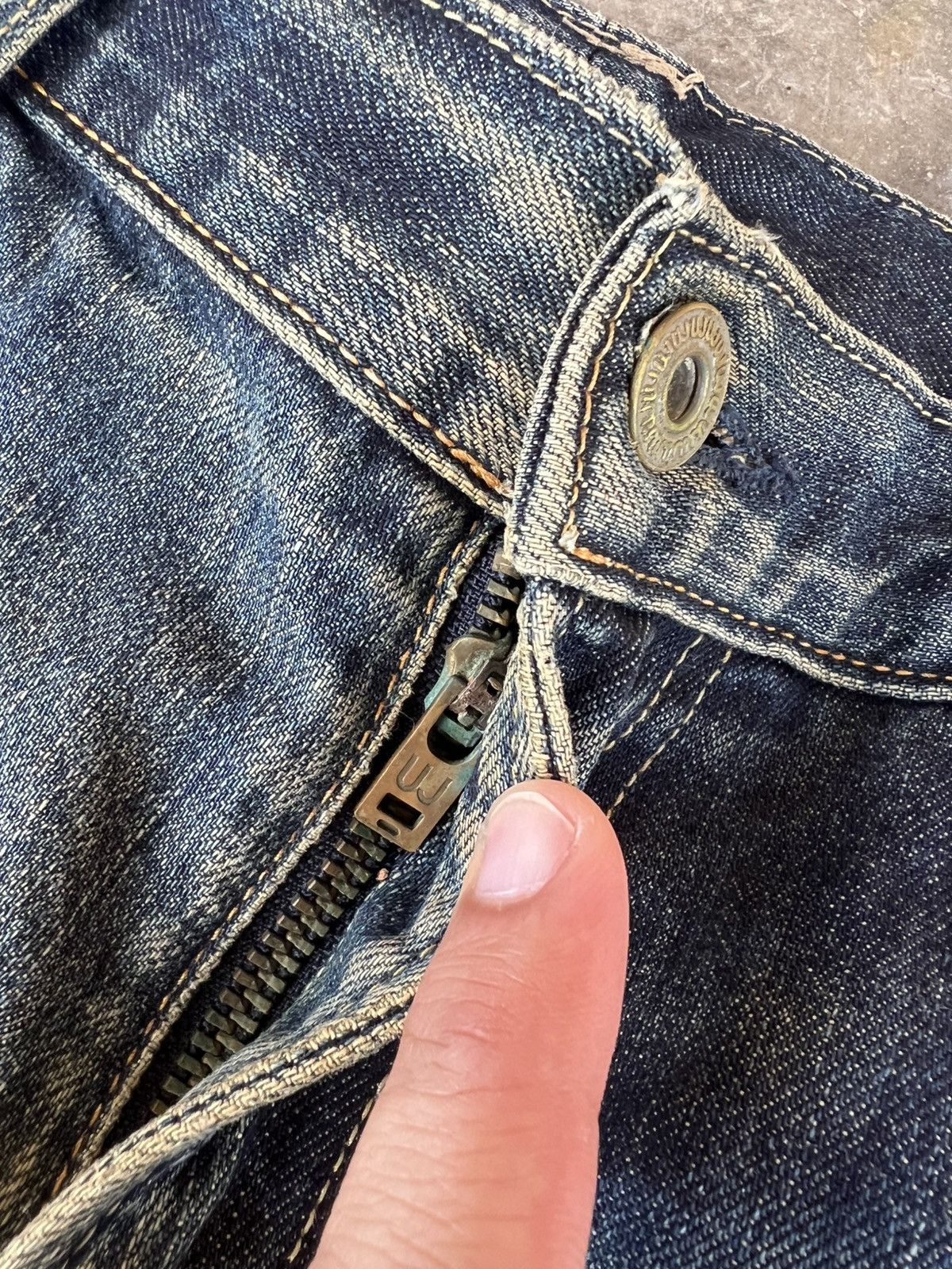 Japanese Brand Vintage Uniqlo UJ S002 Japanese Brand Jean Size US 31 - 15 Thumbnail