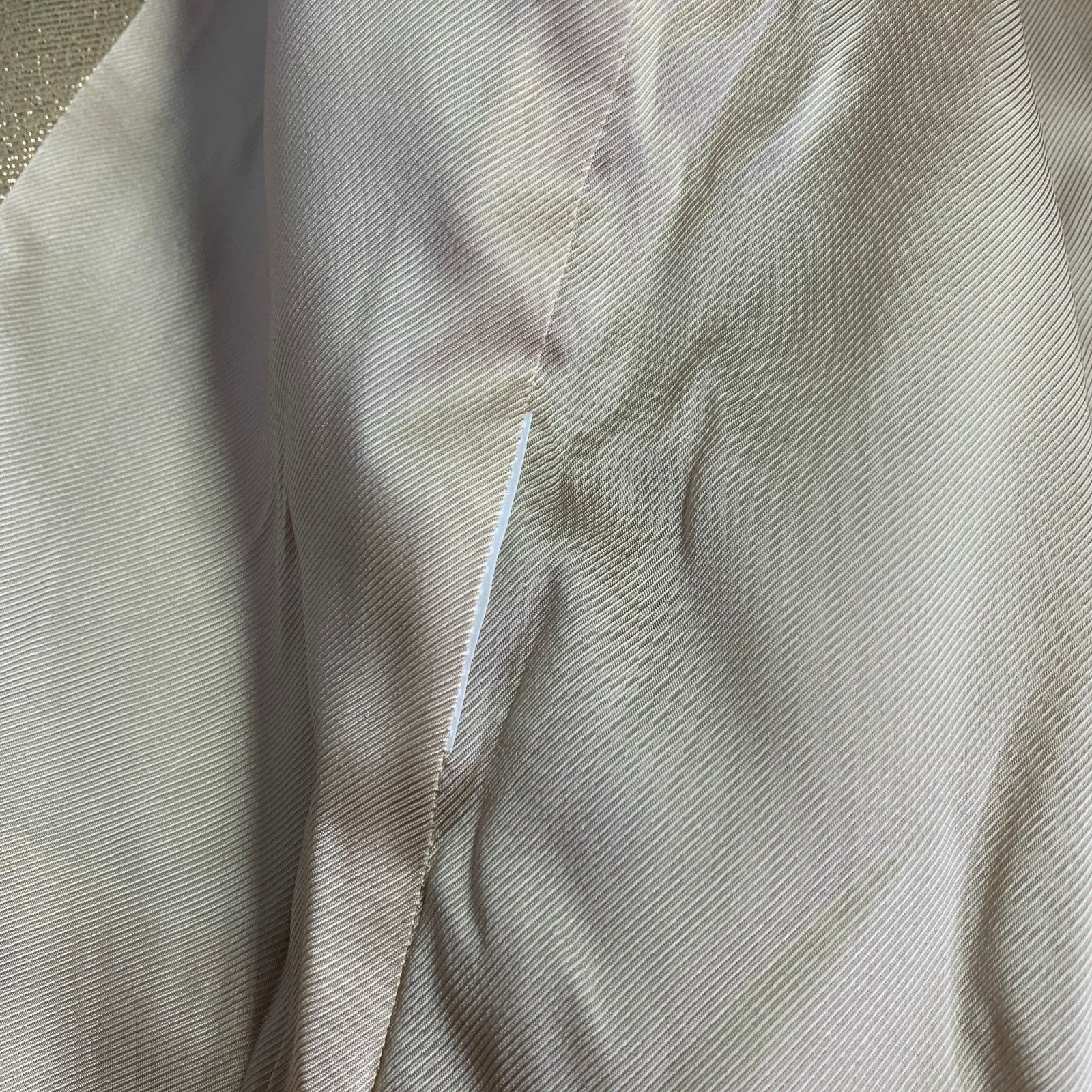 Emporio Armani EMPORIO ARMANI Size M Gold Metallic Notch Lapel Pantsuit Size 32" / US 10 / IT 46 - 9 Thumbnail