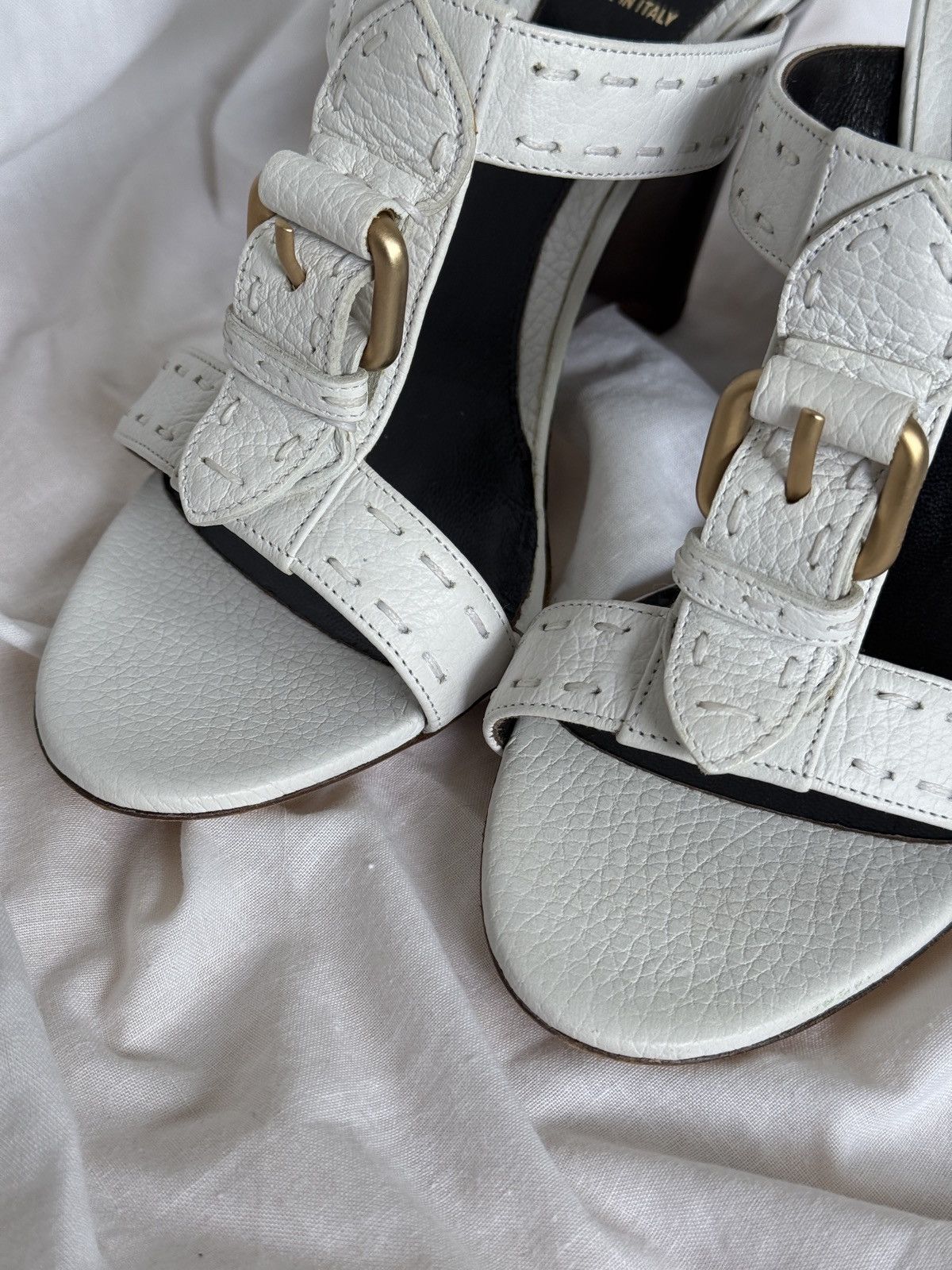 Fendi Fendi White Leather Strappy Mules Sandals on Wedges Buckle Size US 7.5 / IT 37.5 - 5 Thumbnail