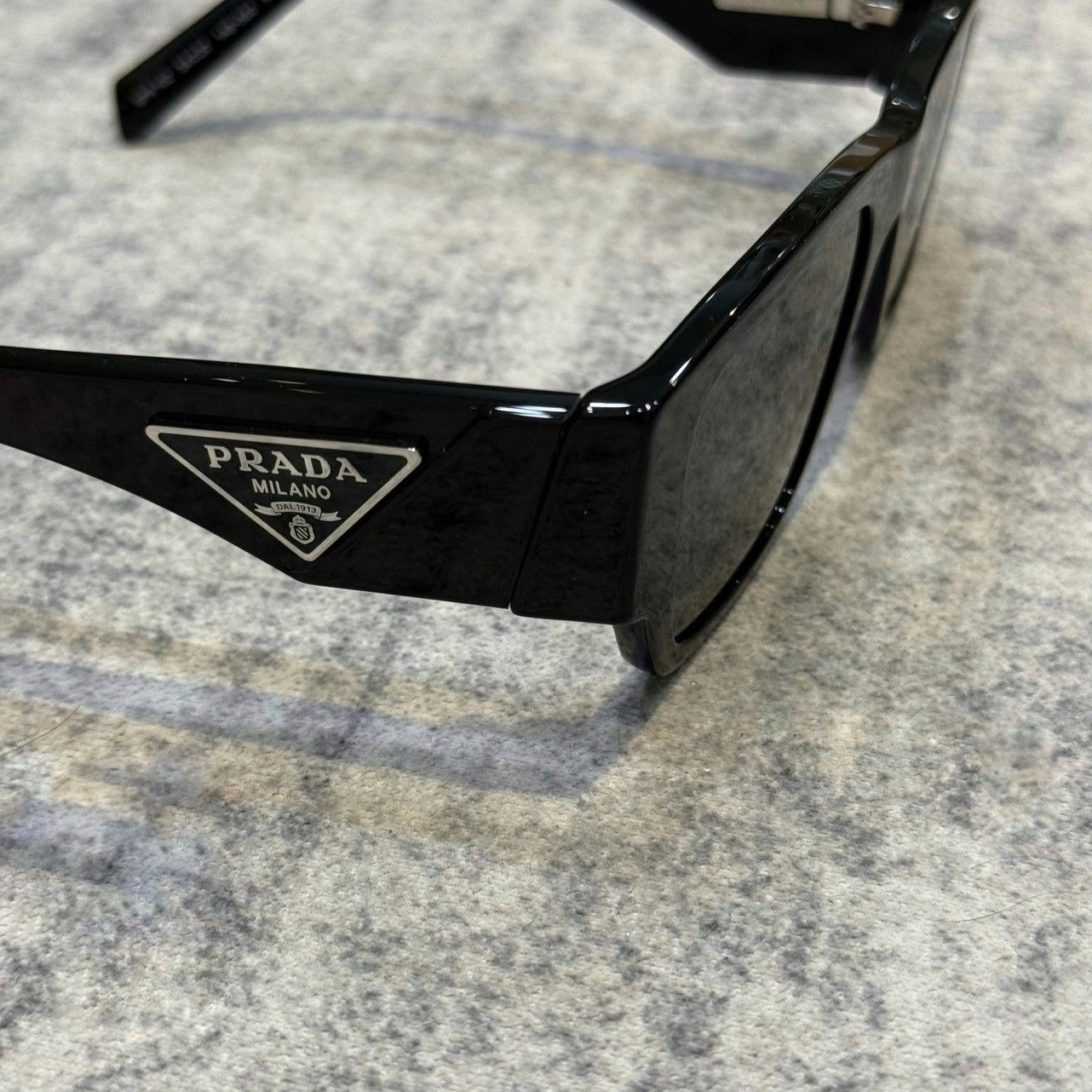 Prada PRADA 0PR 10ZS 1AB5S0 Sunglasses BLACK Size ONE SIZE - 2 Thumbnail