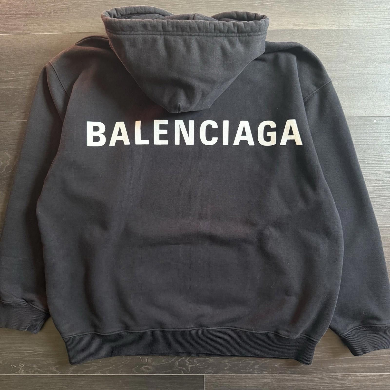 Balenciaga BALENCIAGA Back Logo Pullover Sweatshirt Hoodie Black Large Size L / US 10 / IT 46 - 1 Thumbnail