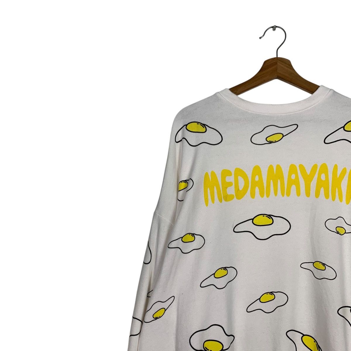 Japanese Brand PUNYUS MEDAMAYAKI Eggs All Over Print Sweatshirts #1952-C85 Size US XXL / EU 58 / 5 - 6 Thumbnail