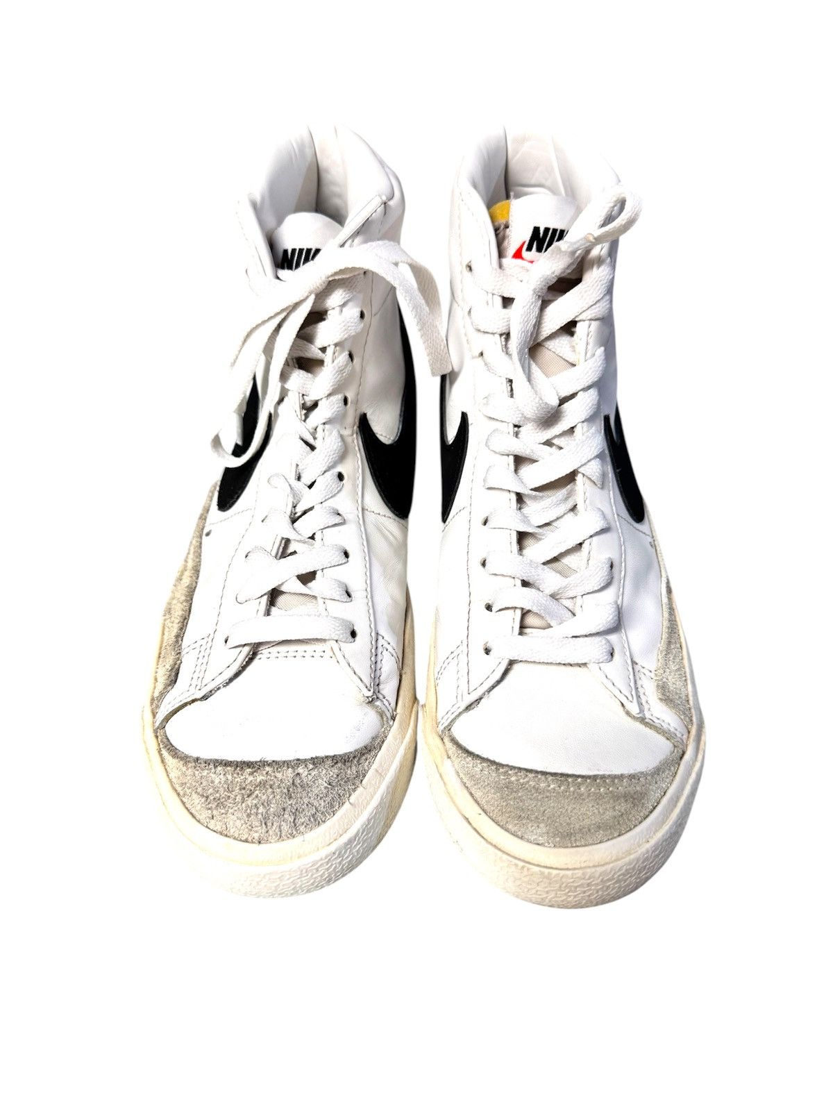Nike NIKE White/Black Blazer Mid ‘77 Sneakers Sz 8 Size US 8 / IT 38 - 3 Thumbnail