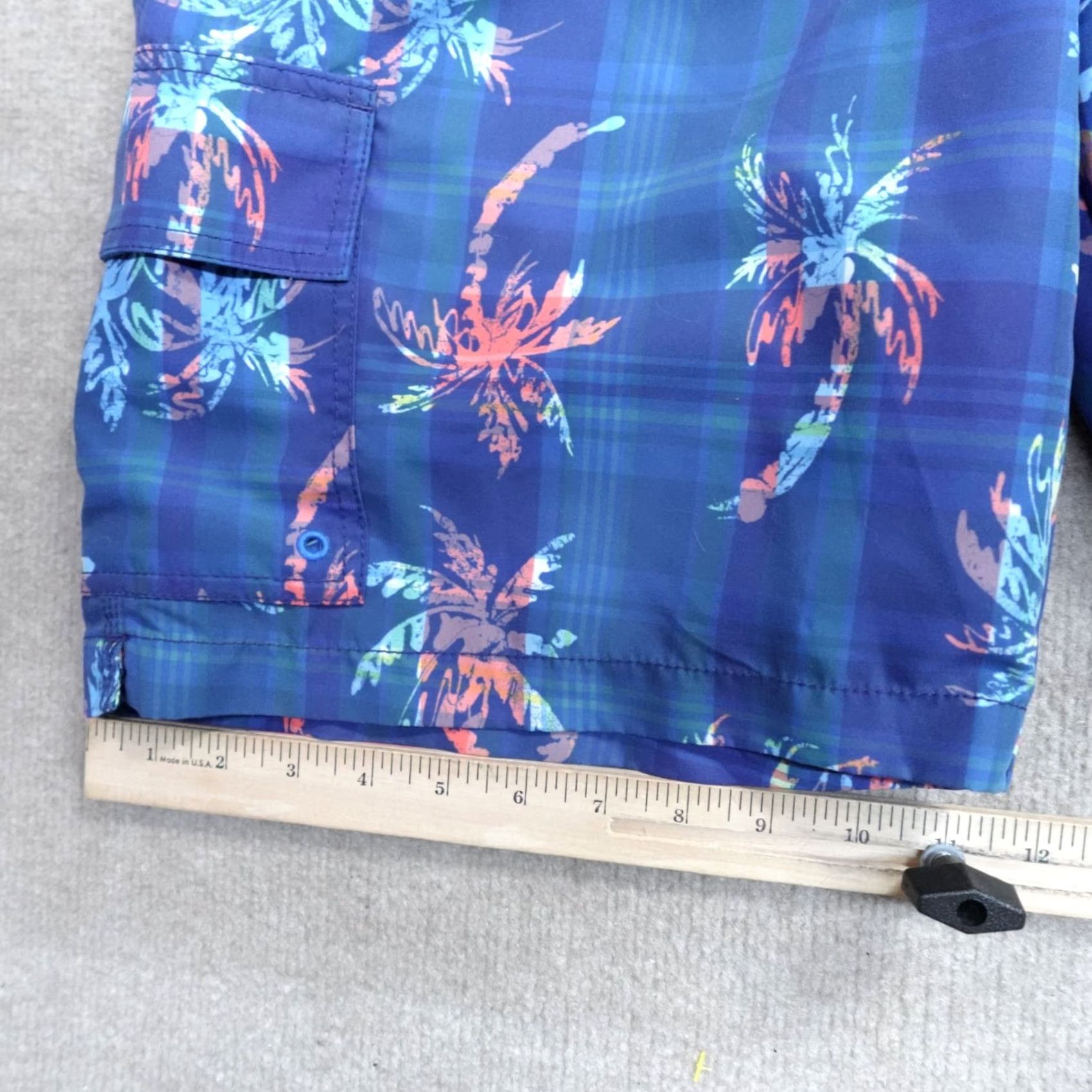 Tommy Bahama Tommy Bahama Swim Shorts L Blue Floral Lined Palms Plaid Men Bottom Size US 33 - 5 Thumbnail