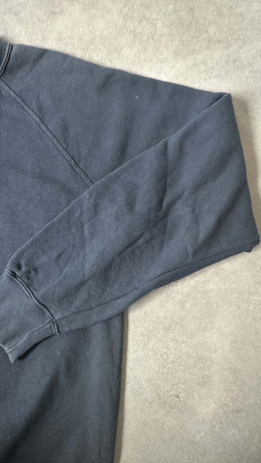 Vintage VINTAGE MEN'S MELROSE 1982 FADED SWEATSHIRT Size US M / EU 48-50 / 2 - 5 Thumbnail