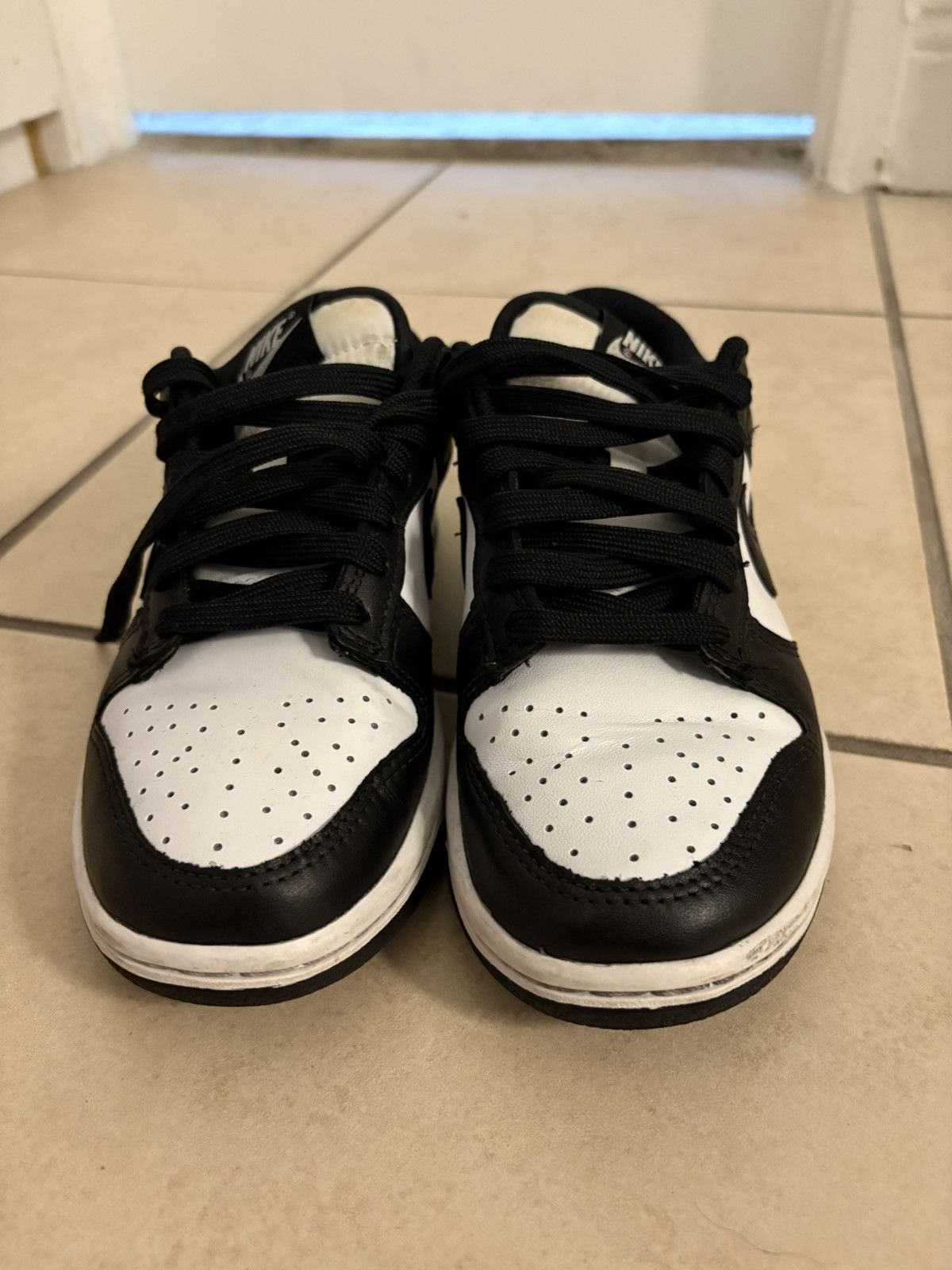 Nike Nike Panda Dunks Size US 5.5 / EU 38 - 4 Thumbnail