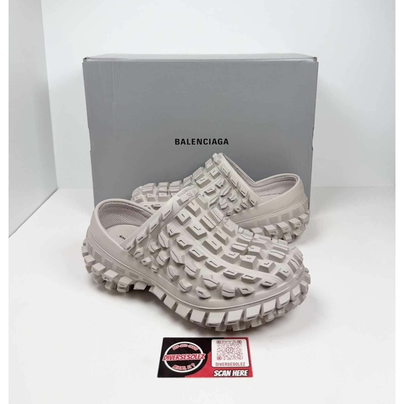Balenciaga Size 38EU/8W- Balenciaga Defender Beige Clogs Size US 8 / IT 38 - 1 Thumbnail