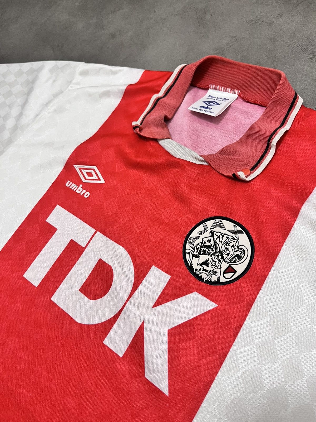 Umbro Rare vintage AJAX 1989/91 home football jersey Size US L / EU 52-54 / 3 - 3 Thumbnail