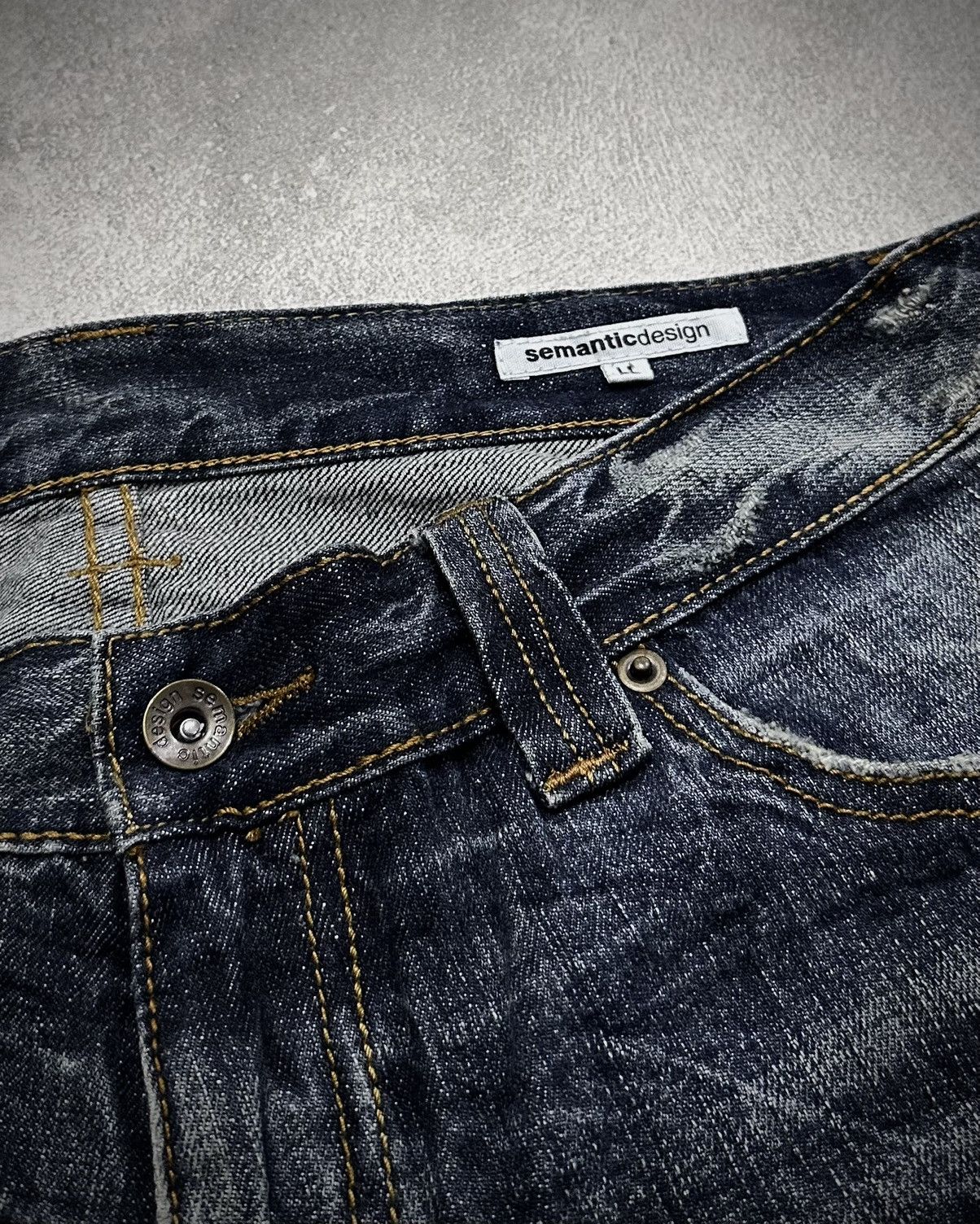 semanticdesign Semantic Design Distressed Washed Blue Jeans Size US 33 - 7 Thumbnail