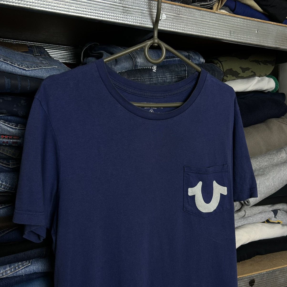 True Religion Mens True Religion Big logo Streetwear Japanese y2k tee Size US M / EU 48-50 / 2 - 3 Thumbnail