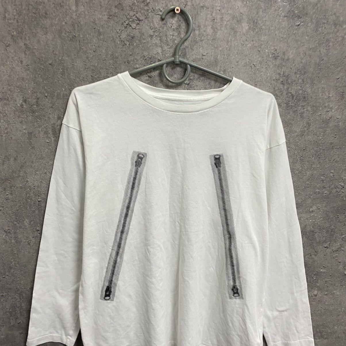 Maison Margiela Maison Margiela Long Sleeve Big Logo Shirt Size US S / EU 44-46 / 1 - 4 Thumbnail