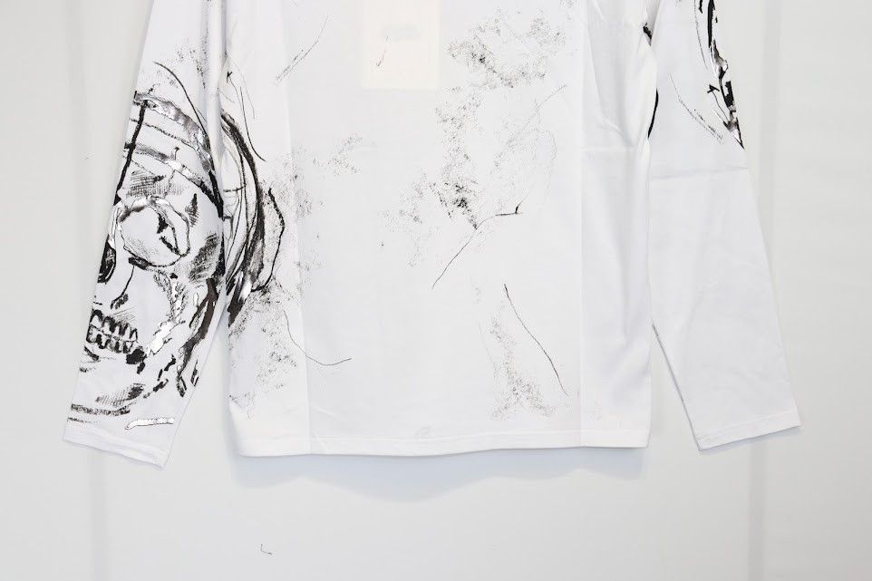 Alexander McQueen o1rshd1 Multi Large Logo Skull T-Shirt in White Size US L / EU 52-54 / 3 - 9 Thumbnail