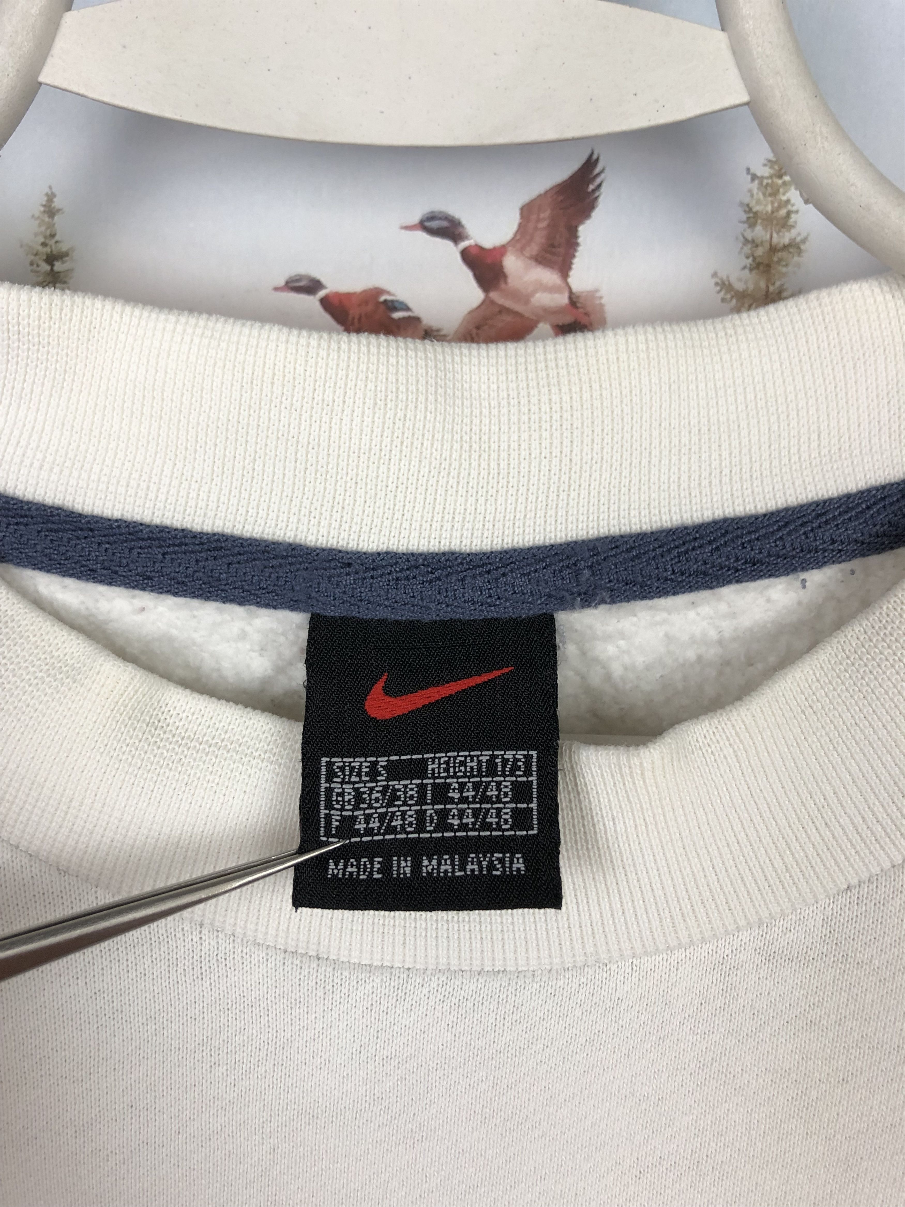 Nike Vintage 90's Nike Sweatshirt Big Logo Swoosh Crewneck Size US S / EU 44-46 / 1 - 7 Thumbnail