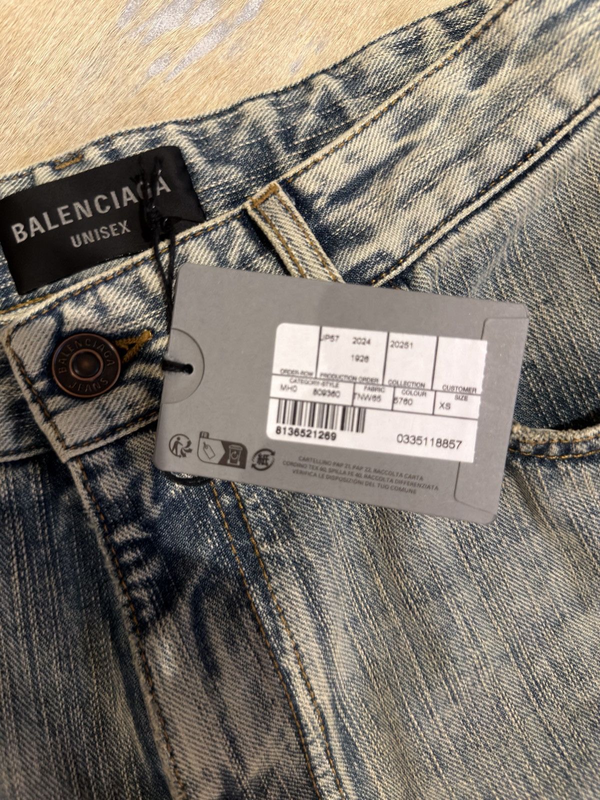 Balenciaga Balenciaga Unisex Wide Leg Jeans — Light Wash Size US 28 / EU 44 - 5 Thumbnail