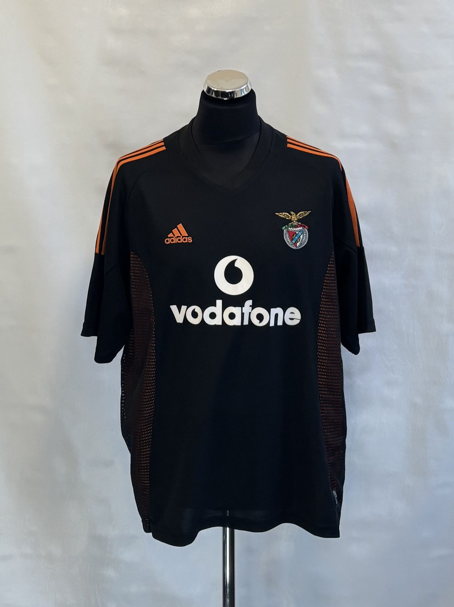 Adidas Benfica Lisbon 2002/2003 Adidas Football Jersey Size XL Size US XL / EU 56 / 4 - 1 Thumbnail