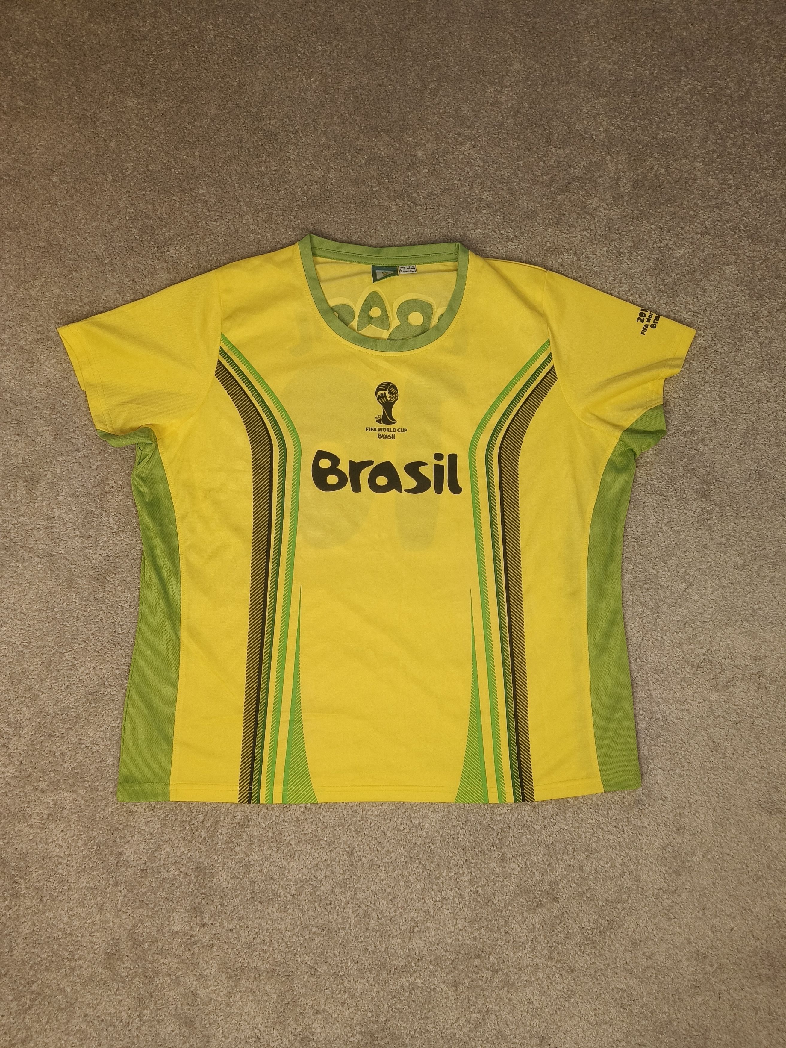 Other FIFA World Cup Brazil National Team Jersey #10 Yellow/Green Size US XL / EU 56 / 4 - 1 Thumbnail