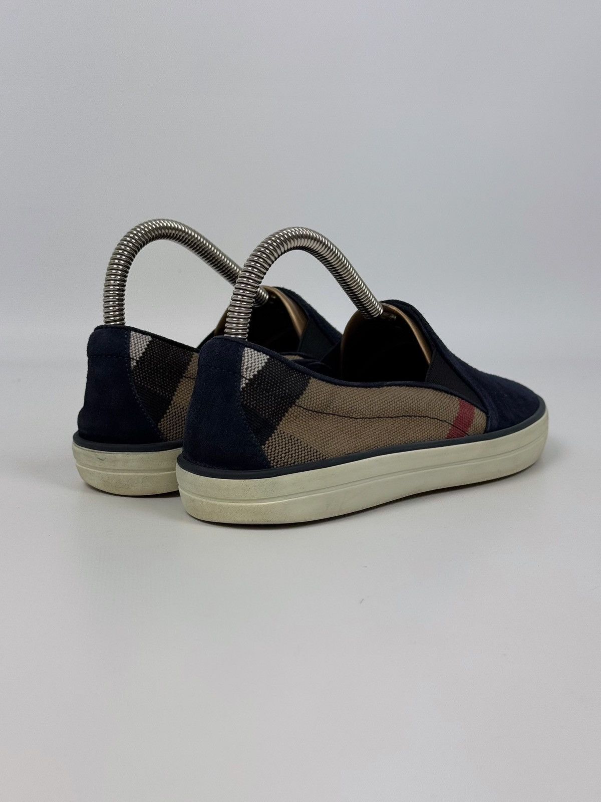 Burberry Faded Burberry Nova Check Suede Slip On Shoes Size US 5 / EU 37 - 8 Thumbnail