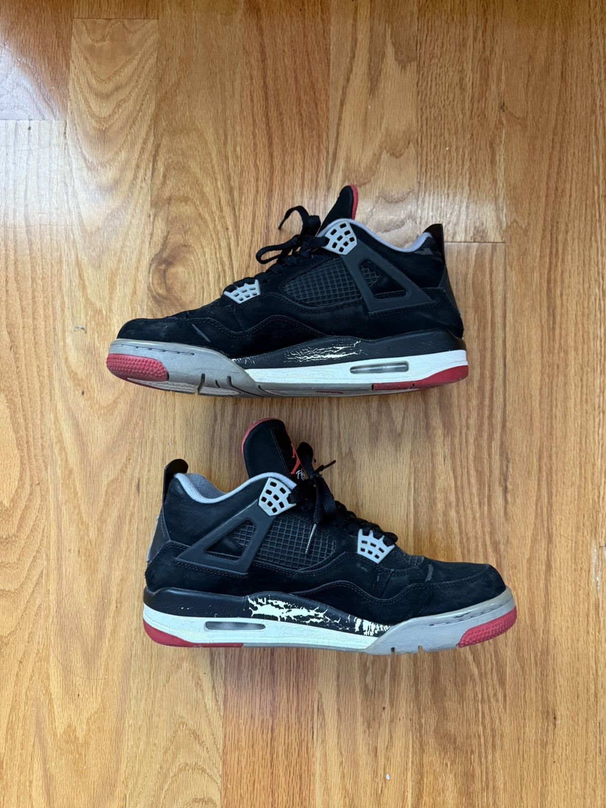 Jordan Brand Jordan 4 Bred Size US 9 / EU 42 - 1 Thumbnail