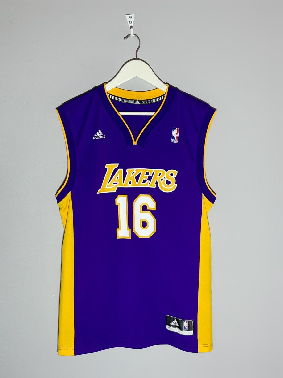 NBA #16 Gasol L.A Lakers Adidas Y2k NBA Basketball Jersey Size US S / EU 44-46 / 1 - 2 Thumbnail