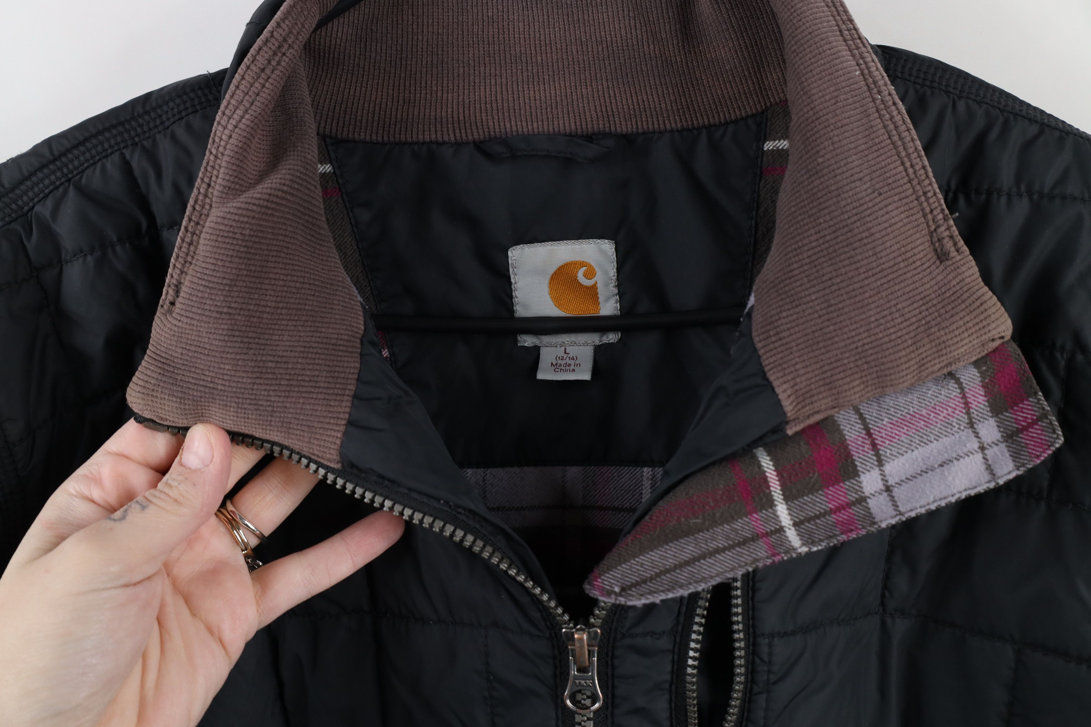 Carhartt × Vintage Vintage Y2K Carhartt Flannel Lined Quilted Puffer Jacket Size L / US 10 / IT 46 - 13 Thumbnail