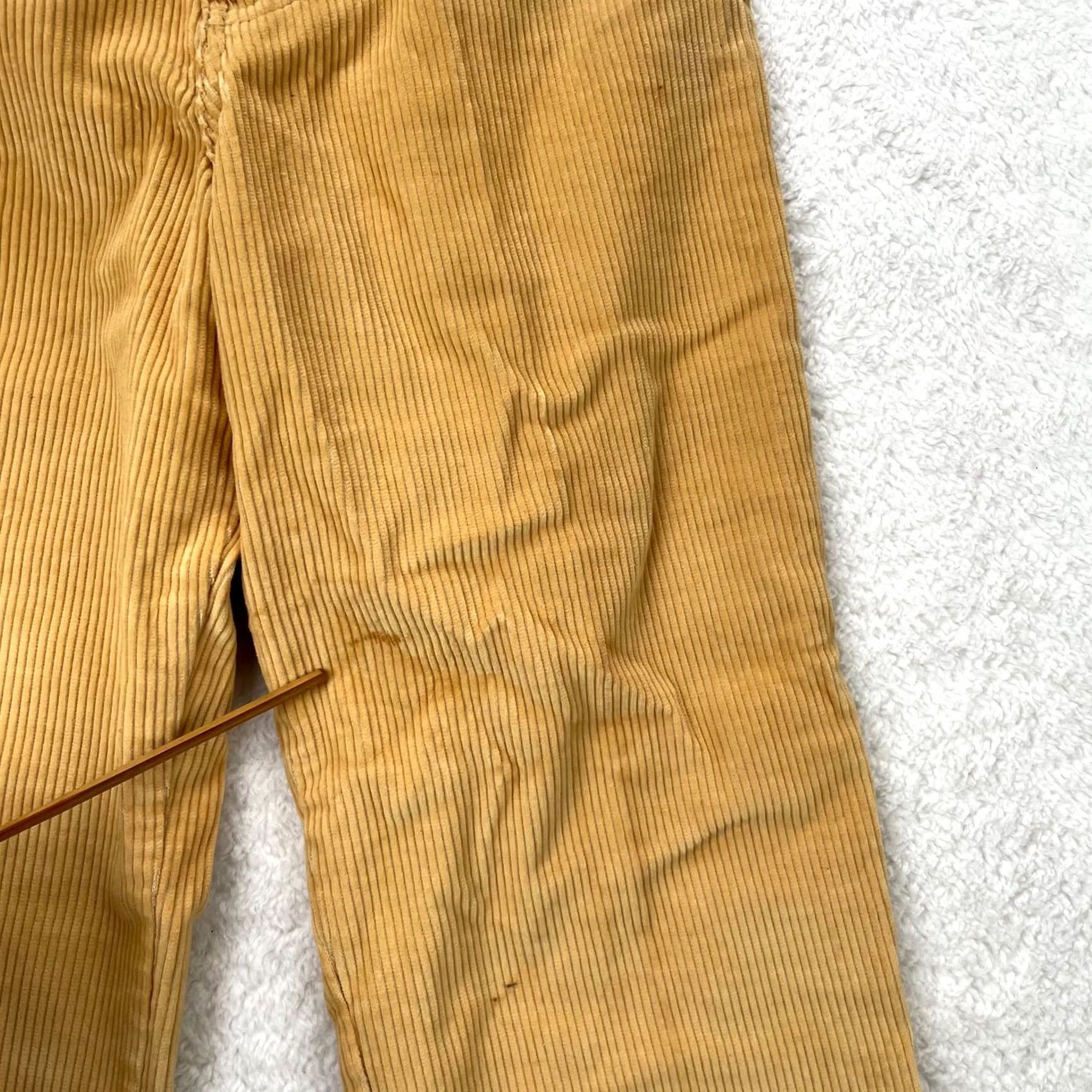 Levi's VINTAGE Levi's Corduroy Pants Womens 26x26 Gold 5 Pocket Straight Leg 90s 80s Size 26" / US 2 / IT 38 - 3 Thumbnail