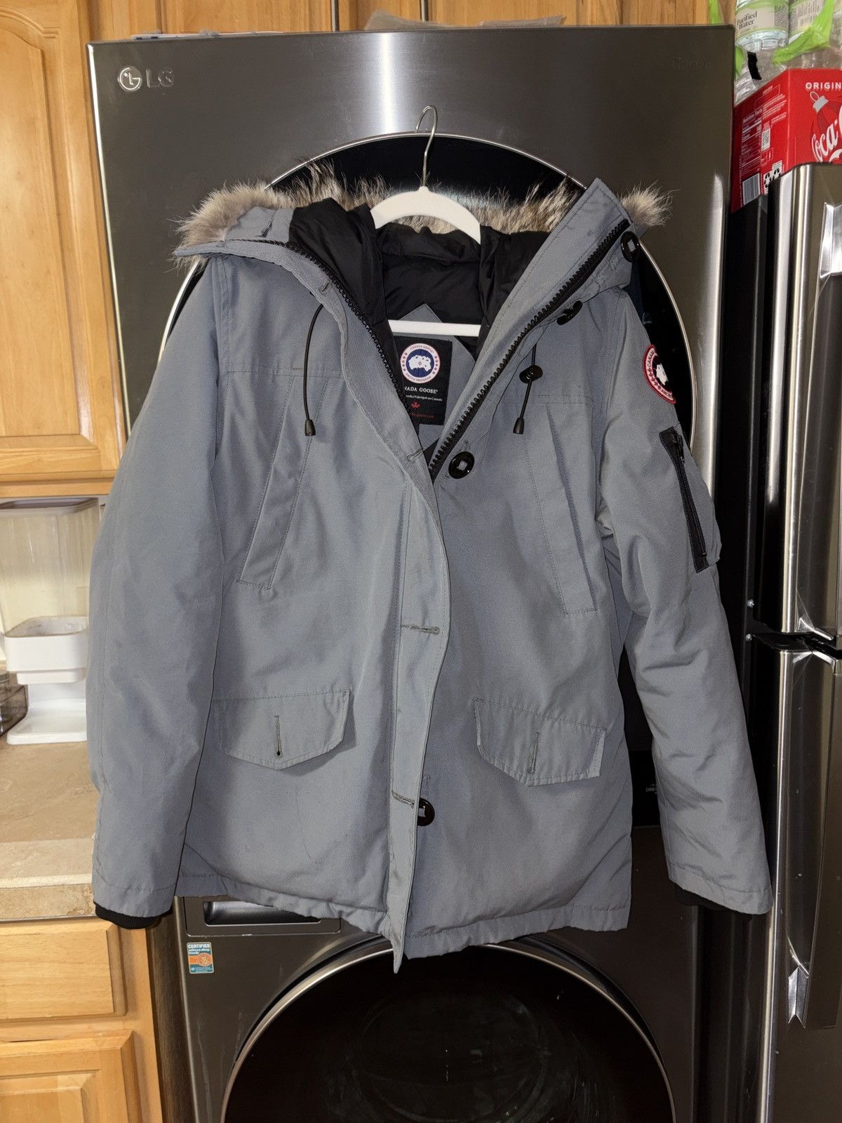 Canada Goose Canada Goose Coat Size L / US 10 / IT 46 - 1 Thumbnail