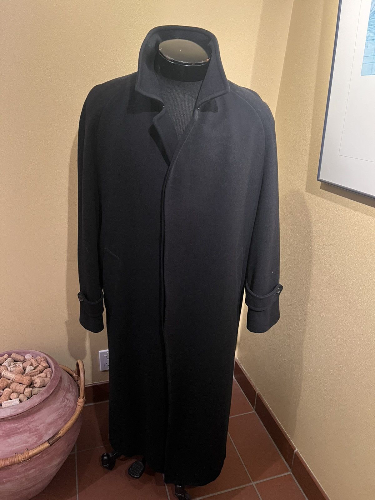 Other Black wool topcoat made in the USA in magnificent shape! Size US XL / EU 56 / 4 - 1 Thumbnail