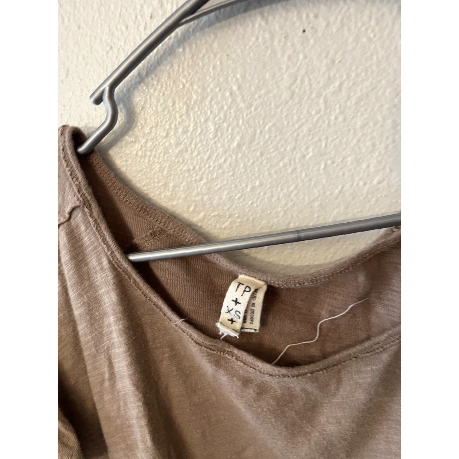 Free People FREE PEOPLE T-Shirt WOMENS XS COLORBLOCK MIDNIGHT TAN/ORANGE Colorful 90s? Size XS / US 0-2 / IT 36-38 - 2 Thumbnail