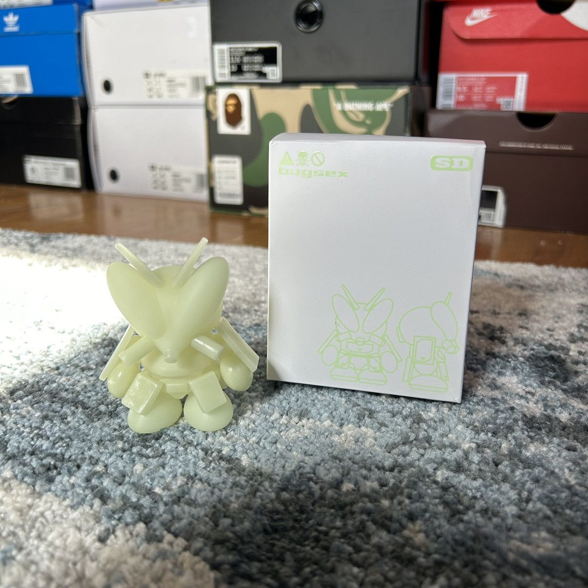 Other BUGSEX SD-21/a.b.u. V3 glow in the dark vinyl figure GiTD Size ONE SIZE - 3 Thumbnail