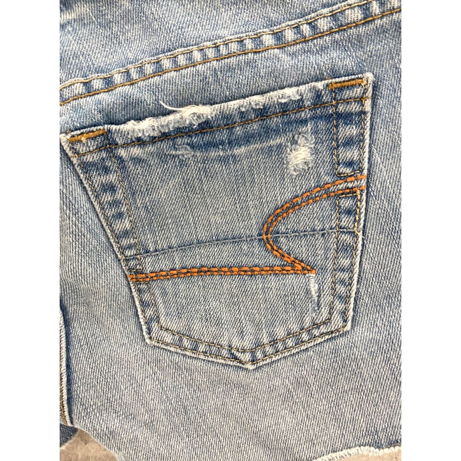 American Eagle Outfitters VINTAGE American Eagle Outfitters Shorts Womens 2 Blue Denim Raw Hem Distressed Size 26" / US 2 / IT 38 - 7 Thumbnail