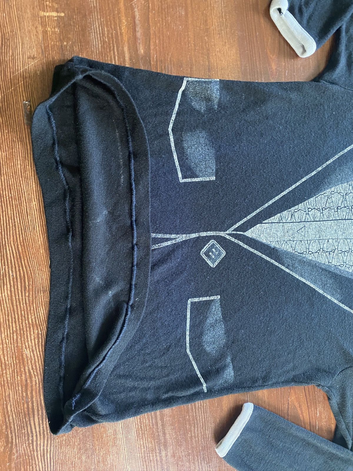 Vintage Vintage 80’s Tuxedo Shirt Long Sleeve Single Stitch Tee Size US XXS / EU 40 - 9 Thumbnail
