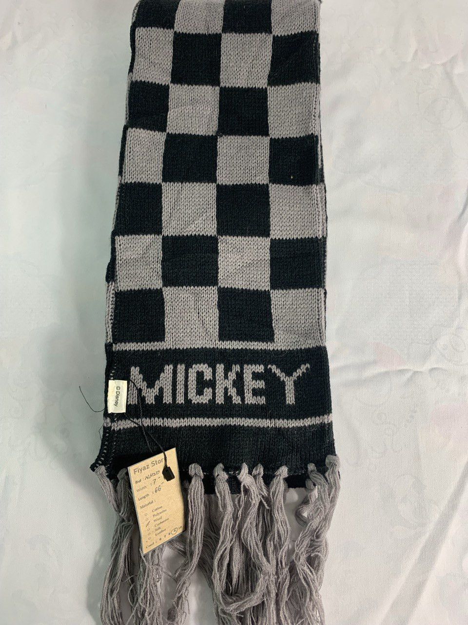 Disney Mickey Scarf / Muffler / Neckwear Size ONE SIZE - 2 Thumbnail
