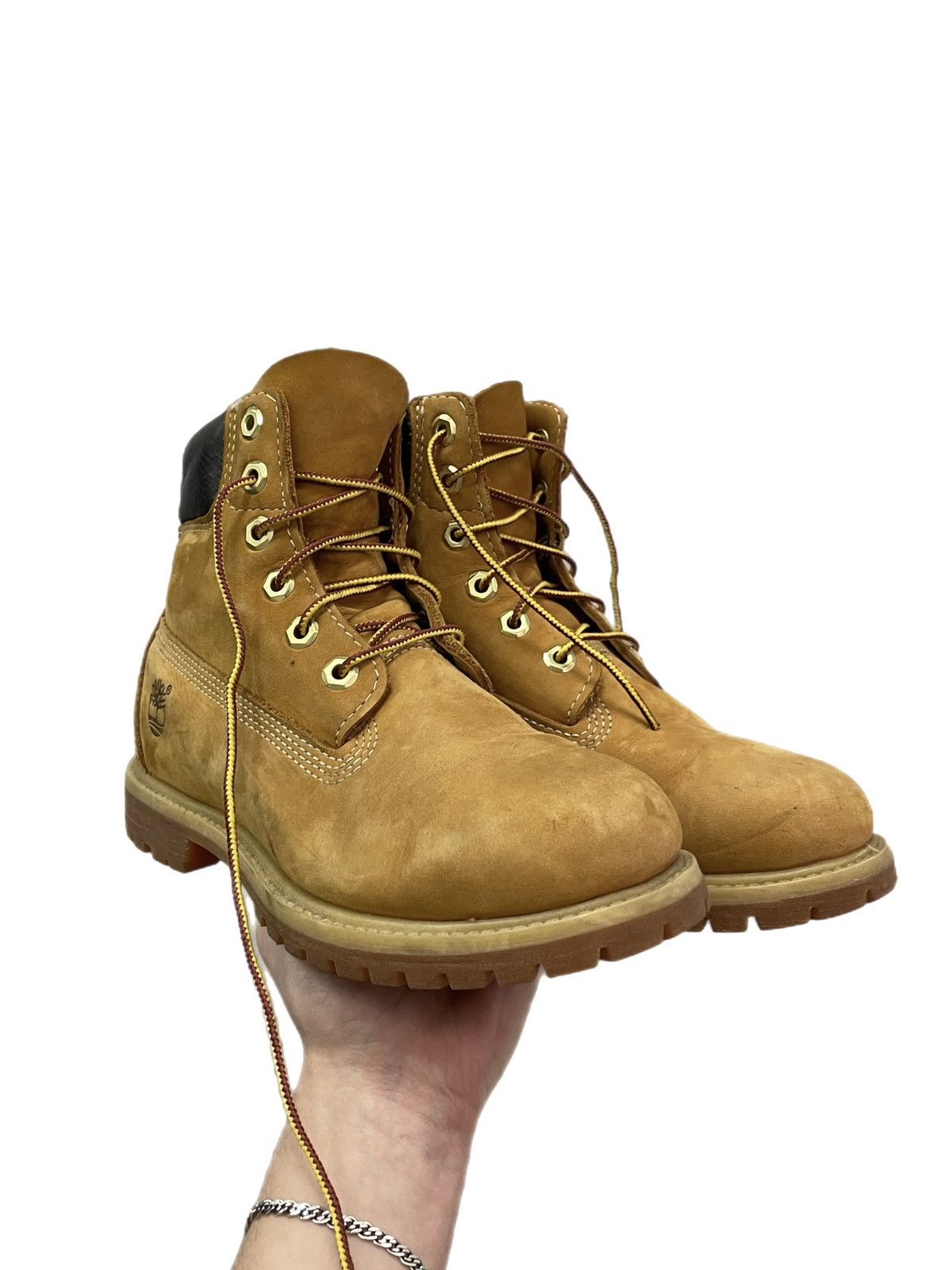 Timberland Timberland Classic Brown Nubuck Boots y2k Work Size US 7.5 / IT 37.5 - 1 Thumbnail