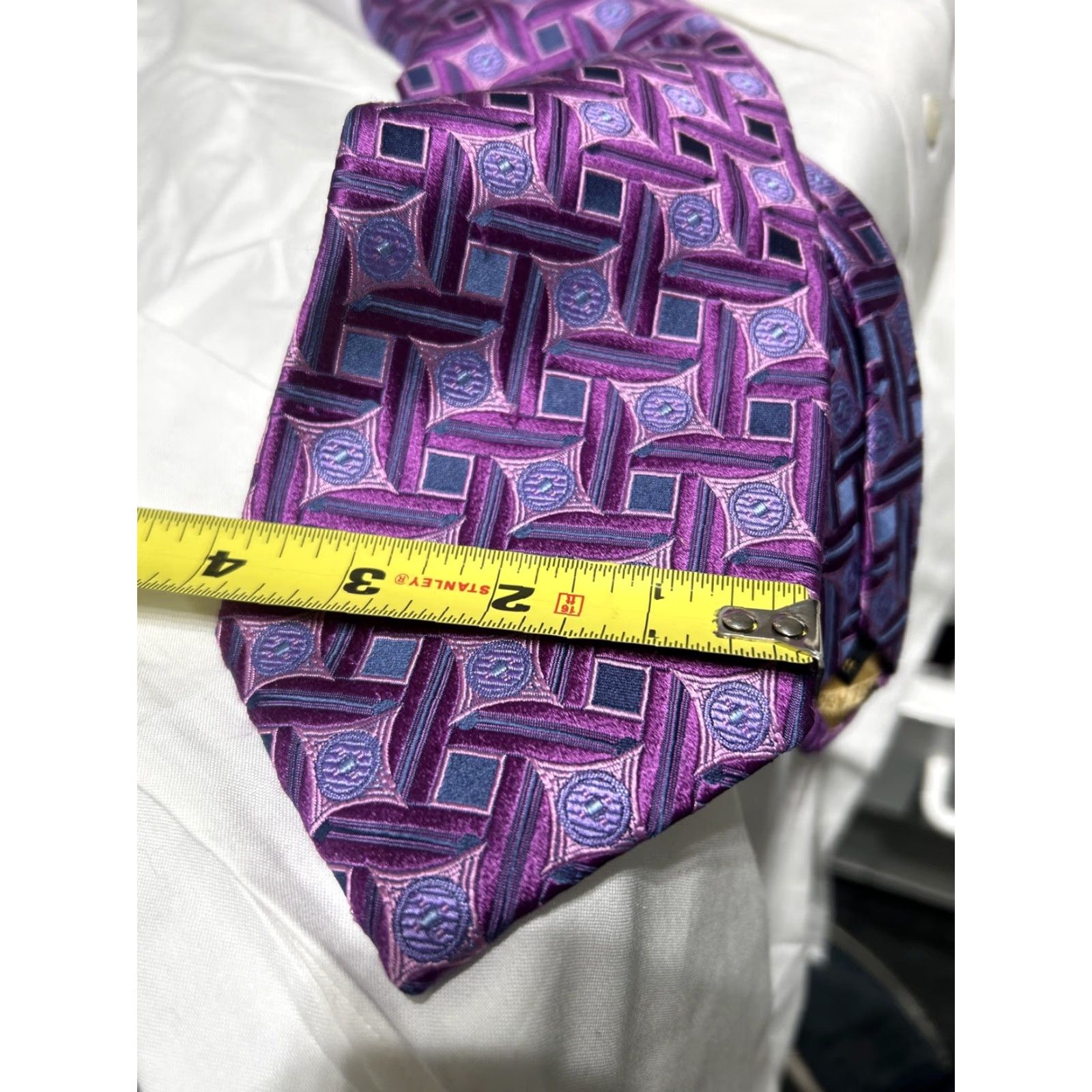 Robert Talbott Robert Talbott Silk Tie Purple Circle Geometric Hand Sewn USA W: 4" Best If Clas Size ONE SIZE - 6 Thumbnail