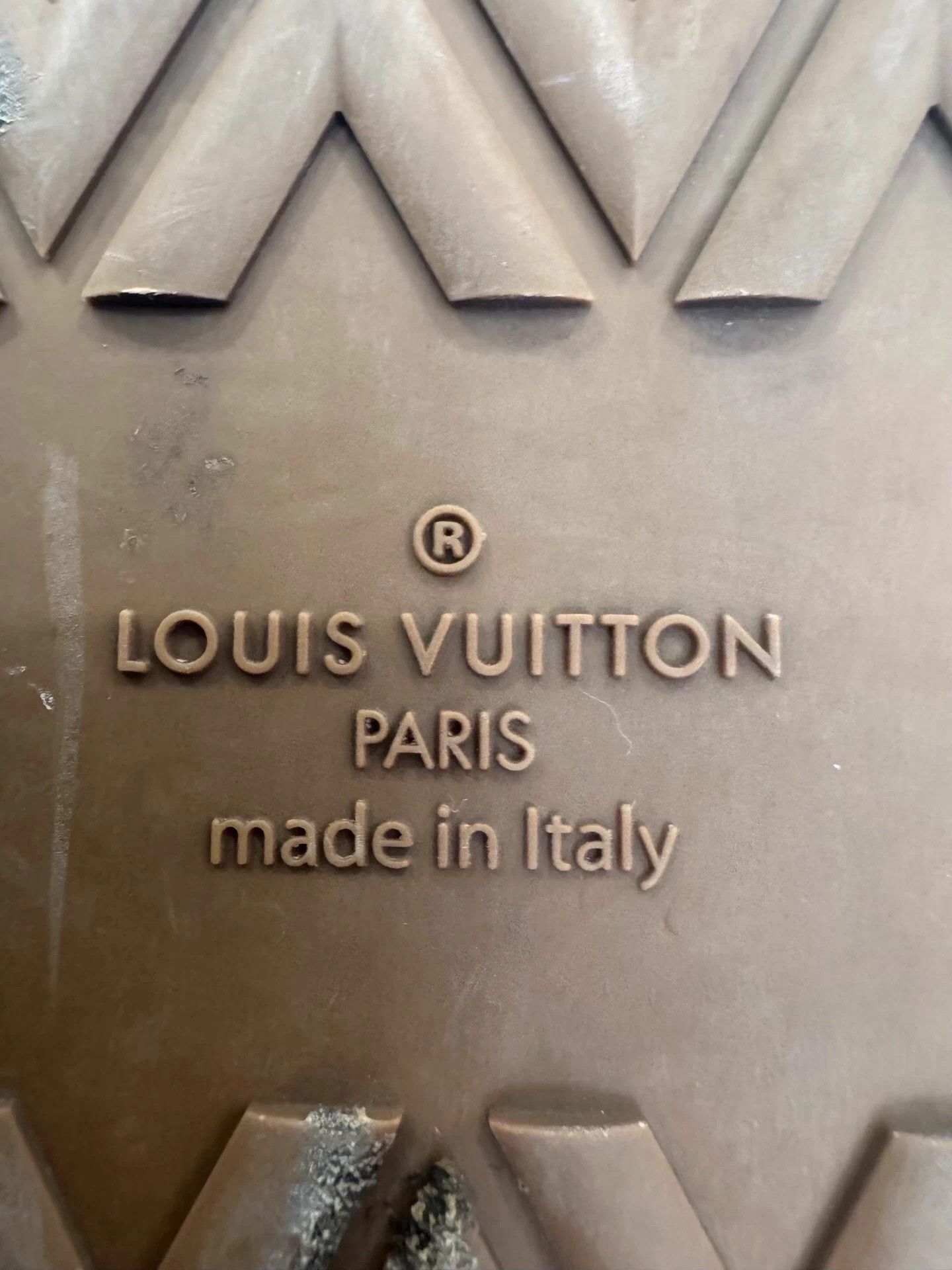 Louis Vuitton LV Blue Gray Orange 99 Colorblock Monogram Back Sneaker 40 Size US 7 / EU 40 - 6 Thumbnail