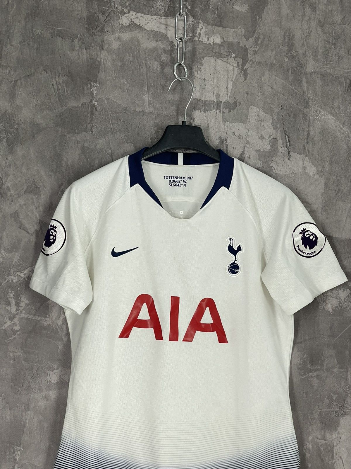 Nike × Vintage Nike Tottenham Hotspur Trippier Jersey Home Kit Size US M / EU 48-50 / 2 - 2 Thumbnail