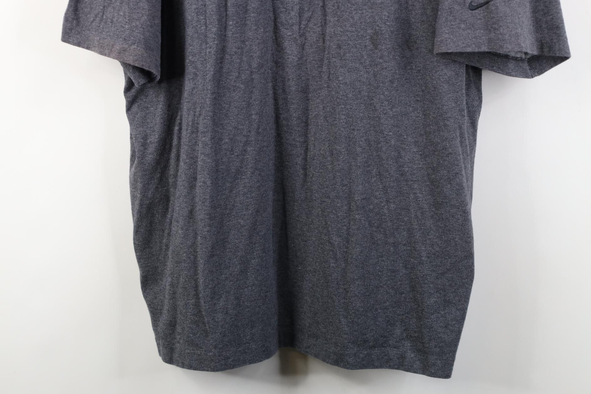 Nike Vintage Nike Golf Scott Mini Swoosh Collared Polo Shirt Gray Size US XL / EU 56 / 4 - 3 Thumbnail