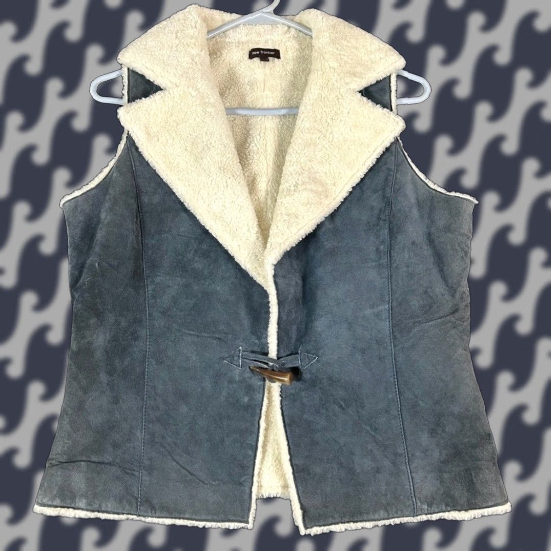 Vintage NEW FRONTIER Vest Biker Sherpa Gray M Womens Toggle Closure Suede Frontiersman Y2K Vintage-inspired Size M / US 6-8 / IT 42-44 - 1 Thumbnail
