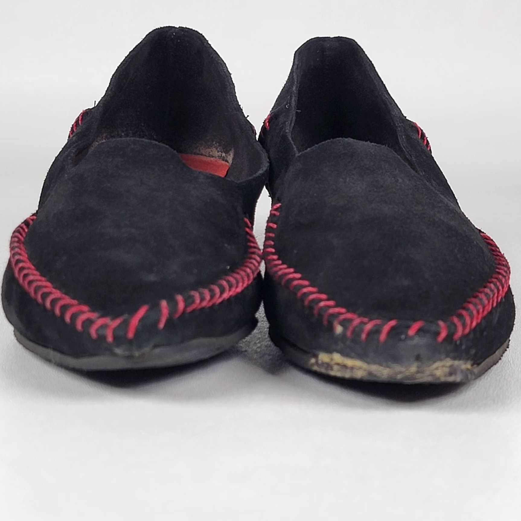 Vintage VINTAGE Lisa Nading Black Suede Leather Kitten Heels Red Accent Stitching Size 37 Women Shoes Pointed Toe Slip On Leather Lining Upper Size US 7 / IT 37 - 3 Thumbnail